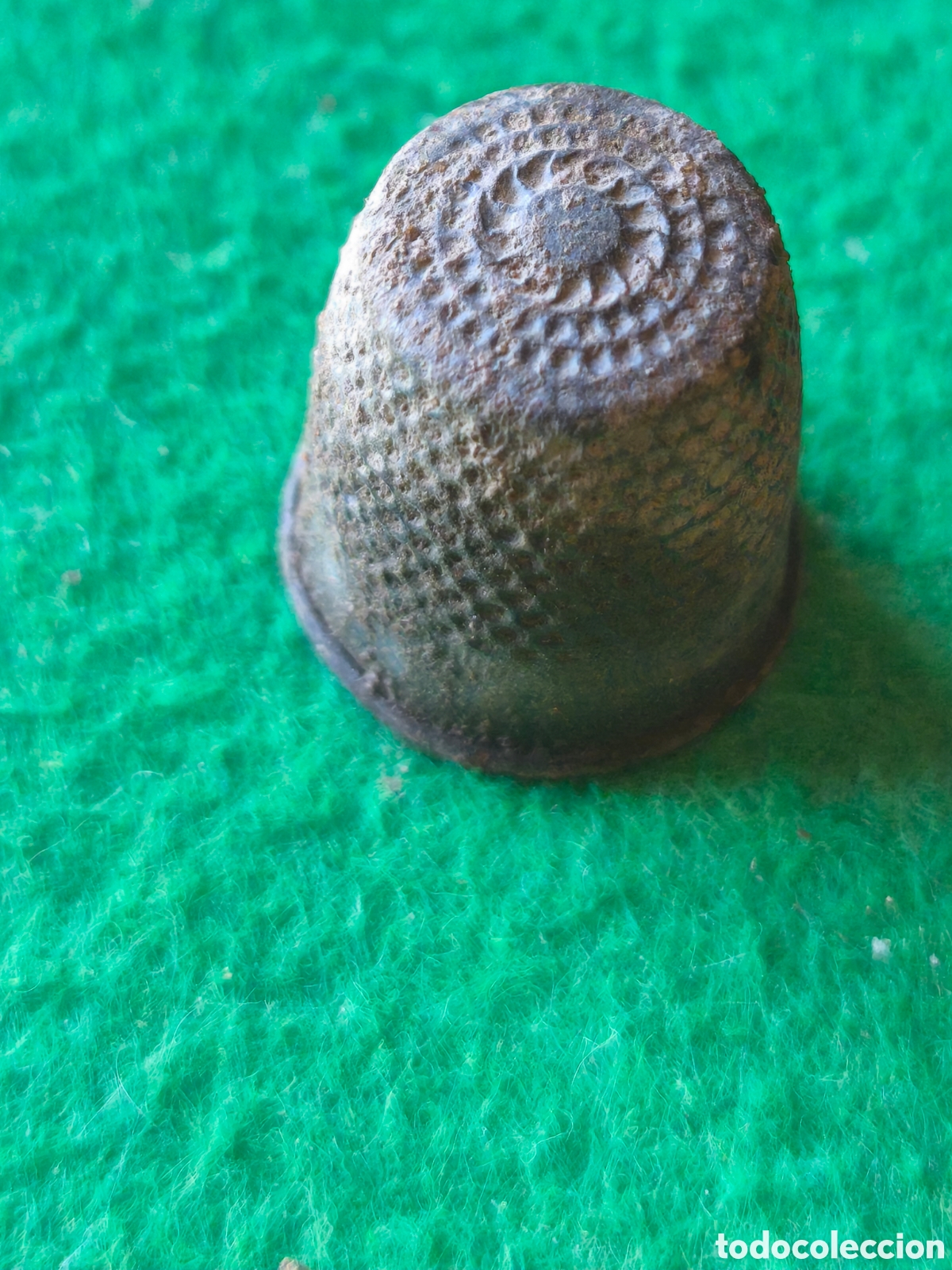 Antig&uuml;edades: Dedal antiguo 20 mm cobre bronce