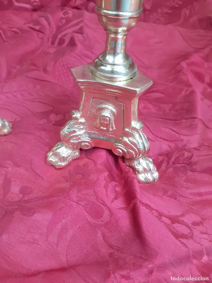 Antig&uuml;edades: PAREJA CANDELABROS RELIGIOSOS 35 CM - Foto 4