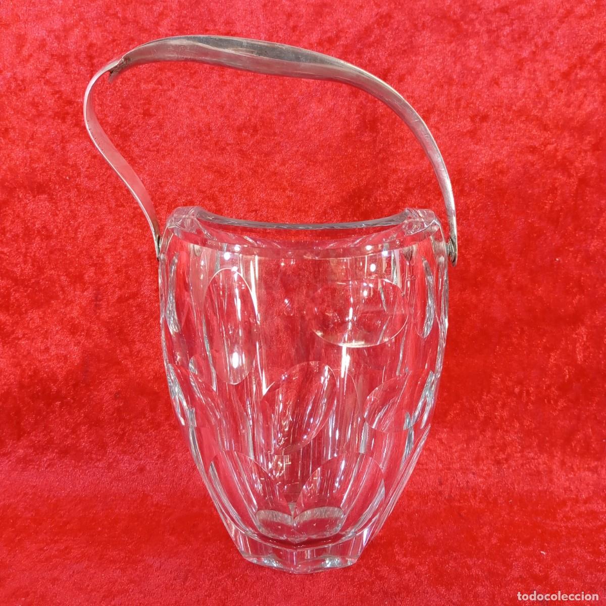 Antig&uuml;edades: PRECIOSA CUBITERA DE DISE&Ntilde;O EN CRISTAL TALLADO - UNA AUT&Eacute;NTICA OBRA DE ARTE DEL DISE&Ntilde;O - 20 CM