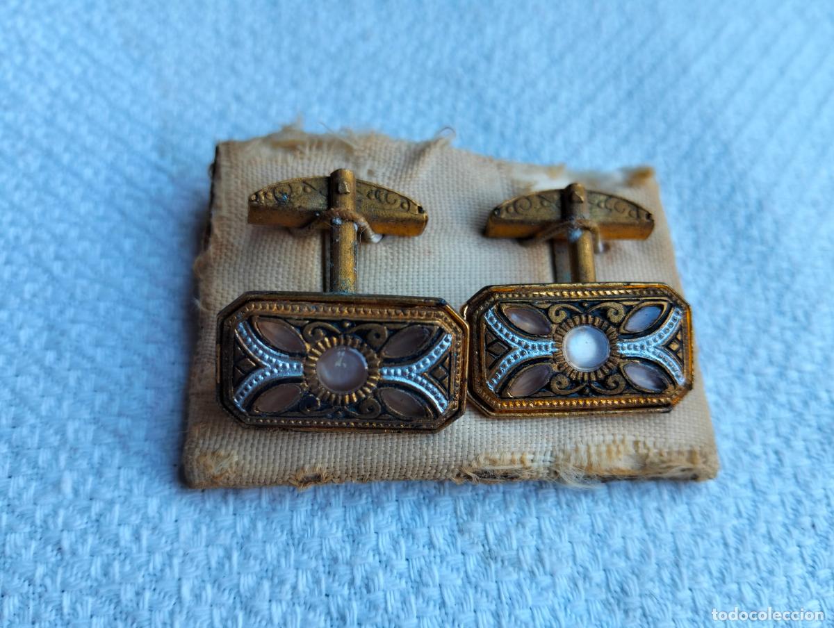 Antig&uuml;edades: Pareja de gemelos antiguos metal color dorado negro steampunk botones de pu&ntilde;o para traje a&ntilde;os 40-50