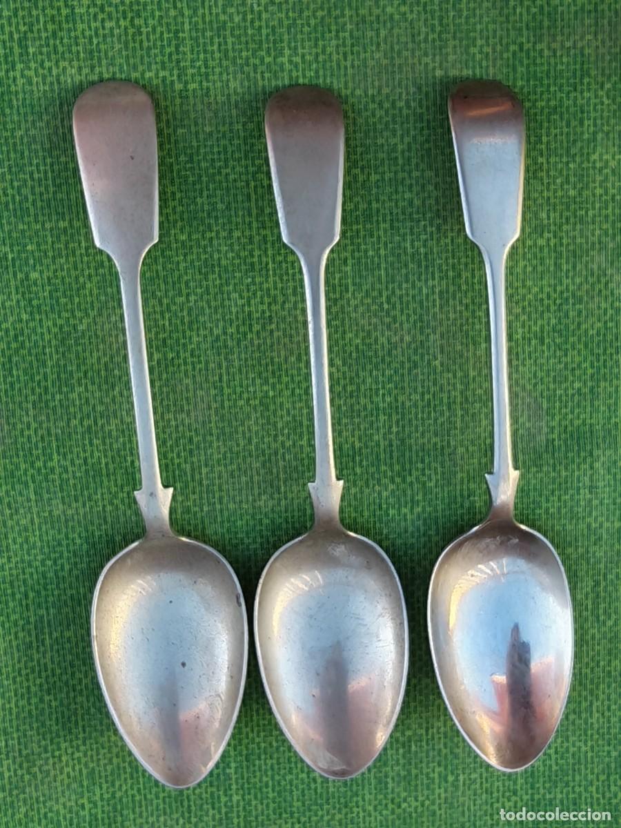 Antiquit&eacute;s: 3 cucharas de plata, Inglaterra, finales del siglo XIX, Birmingham.