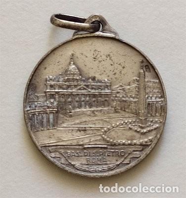 Antig&uuml;edades: Medalla del Papa Juan XXIII. En el reverso Bas&iacute;lica de San Pedro. Roma. Con marcas