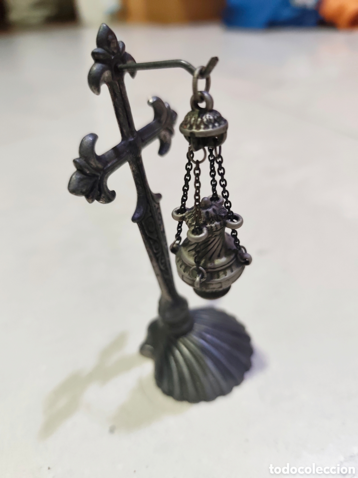 Antig&uuml;edades: Antiguo Botafumeiro metalico. 10 cm