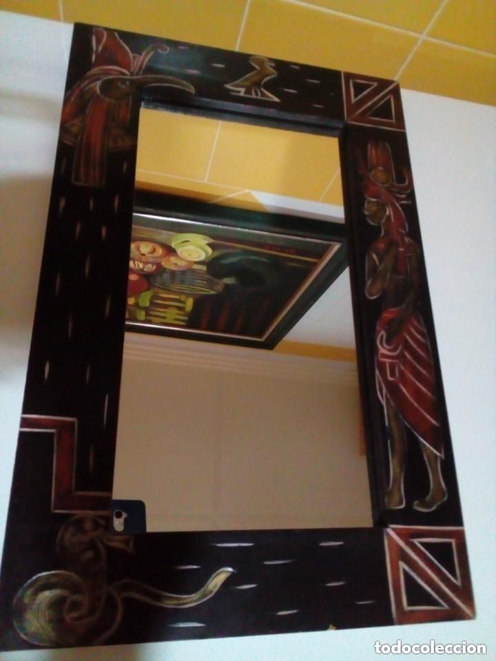 Antig&uuml;edades: espejo con motivos egipcios - Foto 1