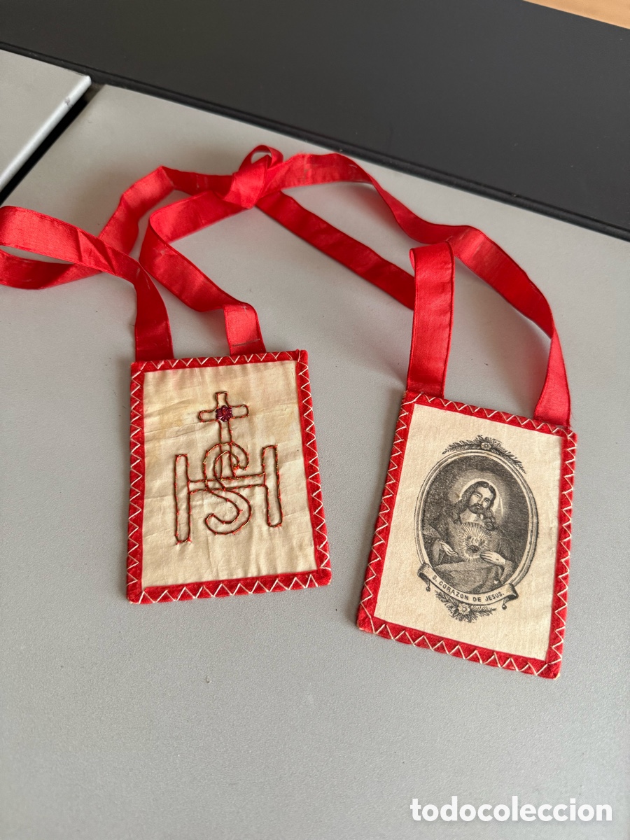 Antig&uuml;edades: Escapulario. SAGRADO CORAZ&Oacute;N DE JES&Uacute;S