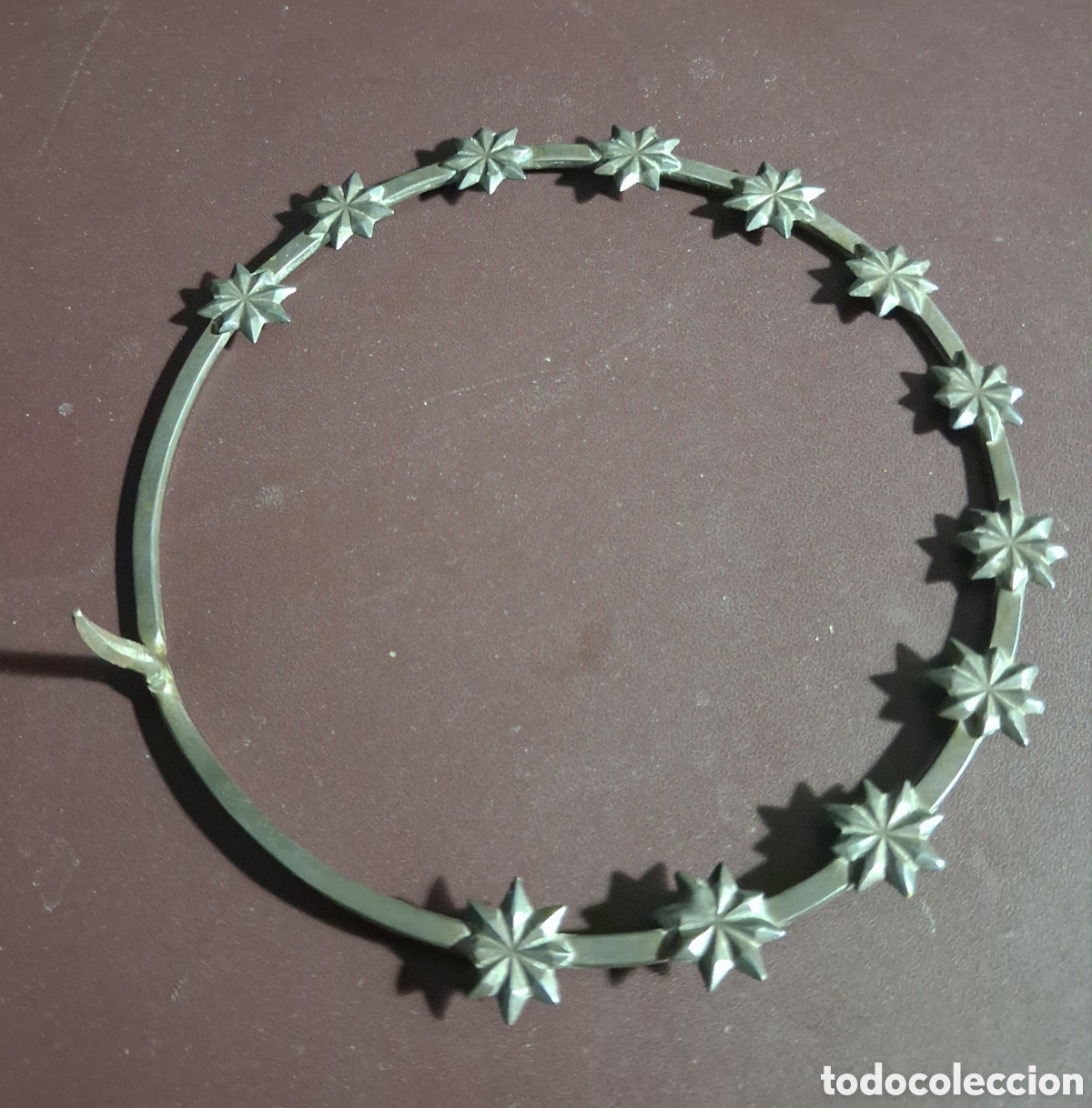 Antig&uuml;edades: Corona 12 estrellas plata de ley - Foto 2