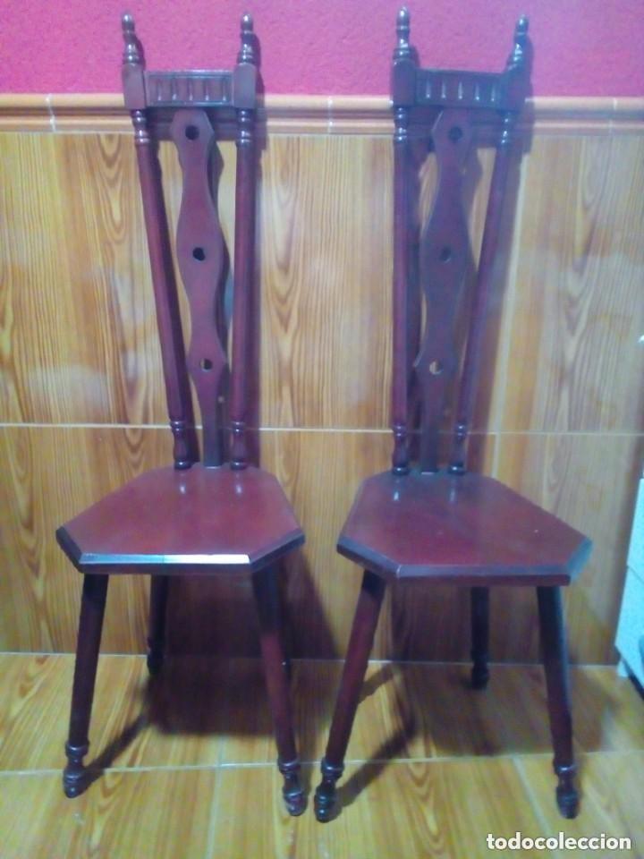 Antig&uuml;edades: sillas rusticas con respaldo alto