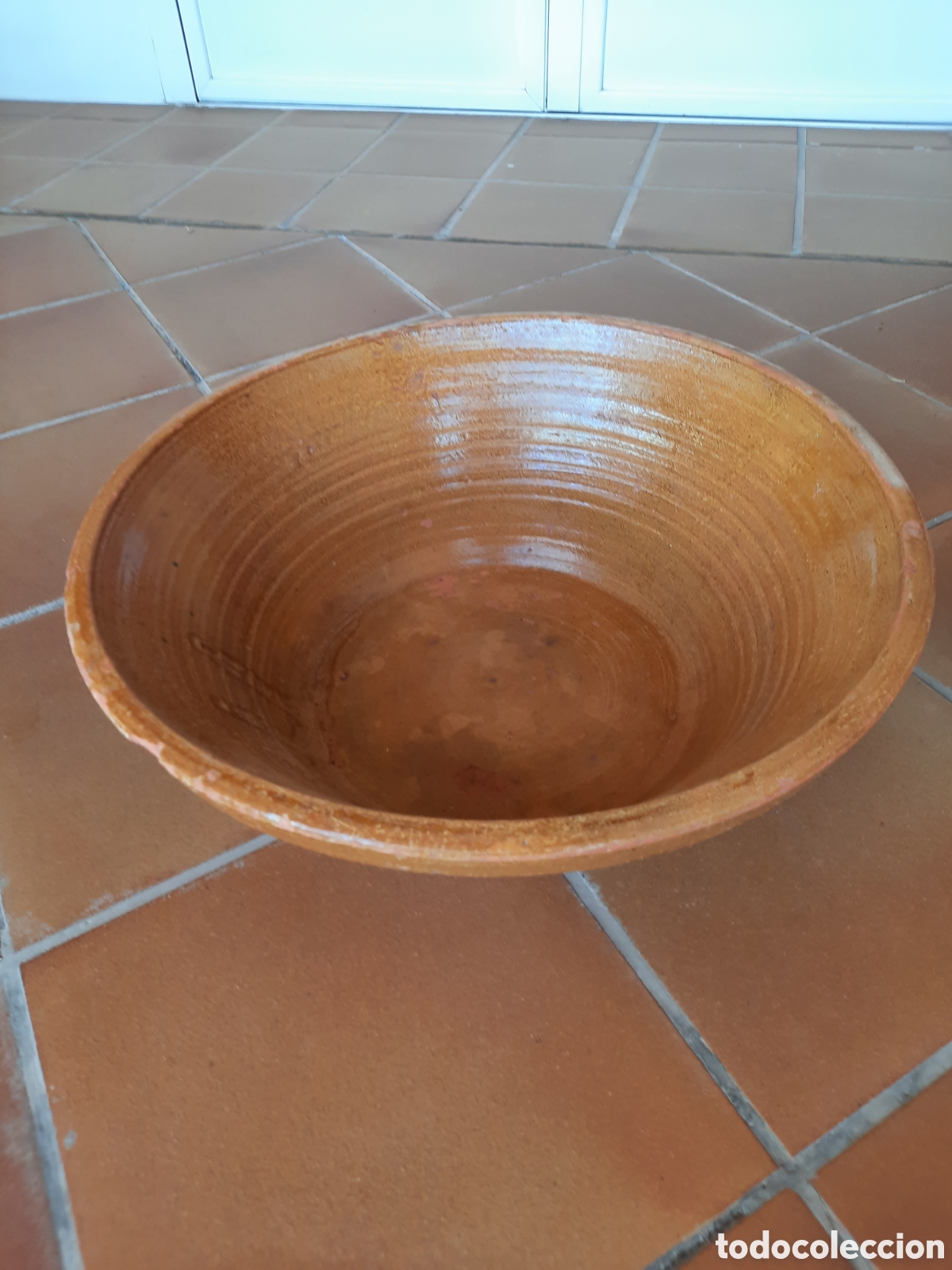 Antig&uuml;edades: Antiguo lebrillo de barro cocido y vidriado de cer&aacute;mica artesanal