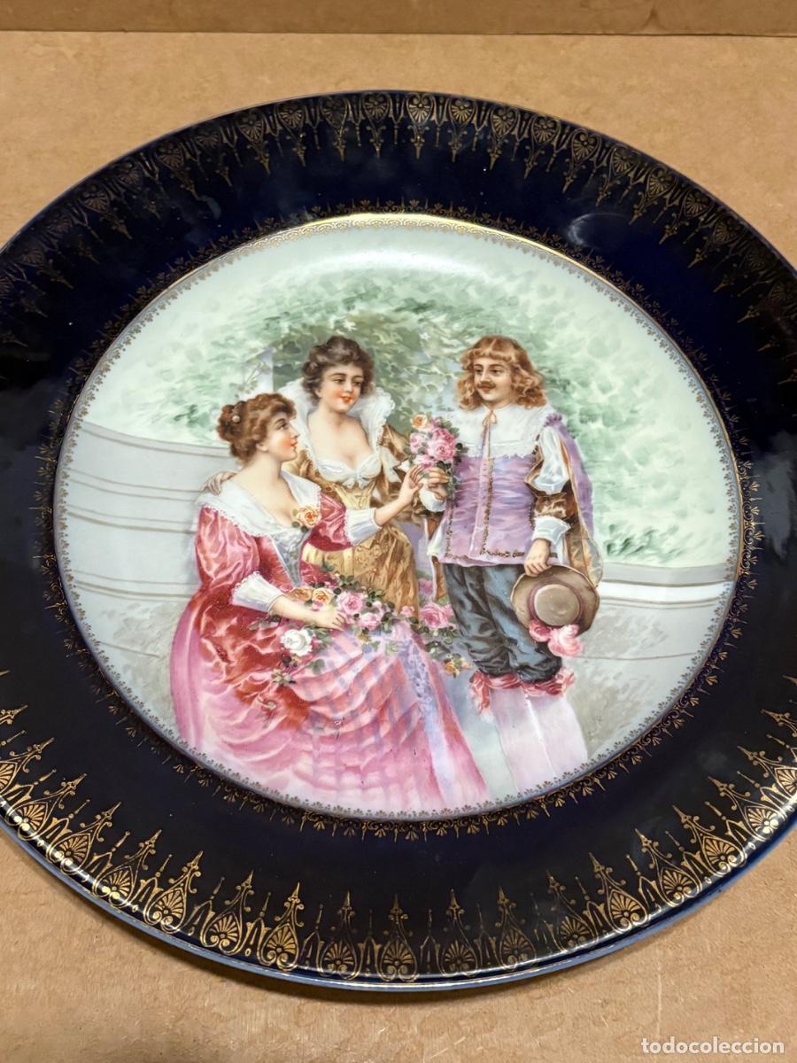 Antig&uuml;edades: Plato franc&eacute;s de Limoges. - Foto 8