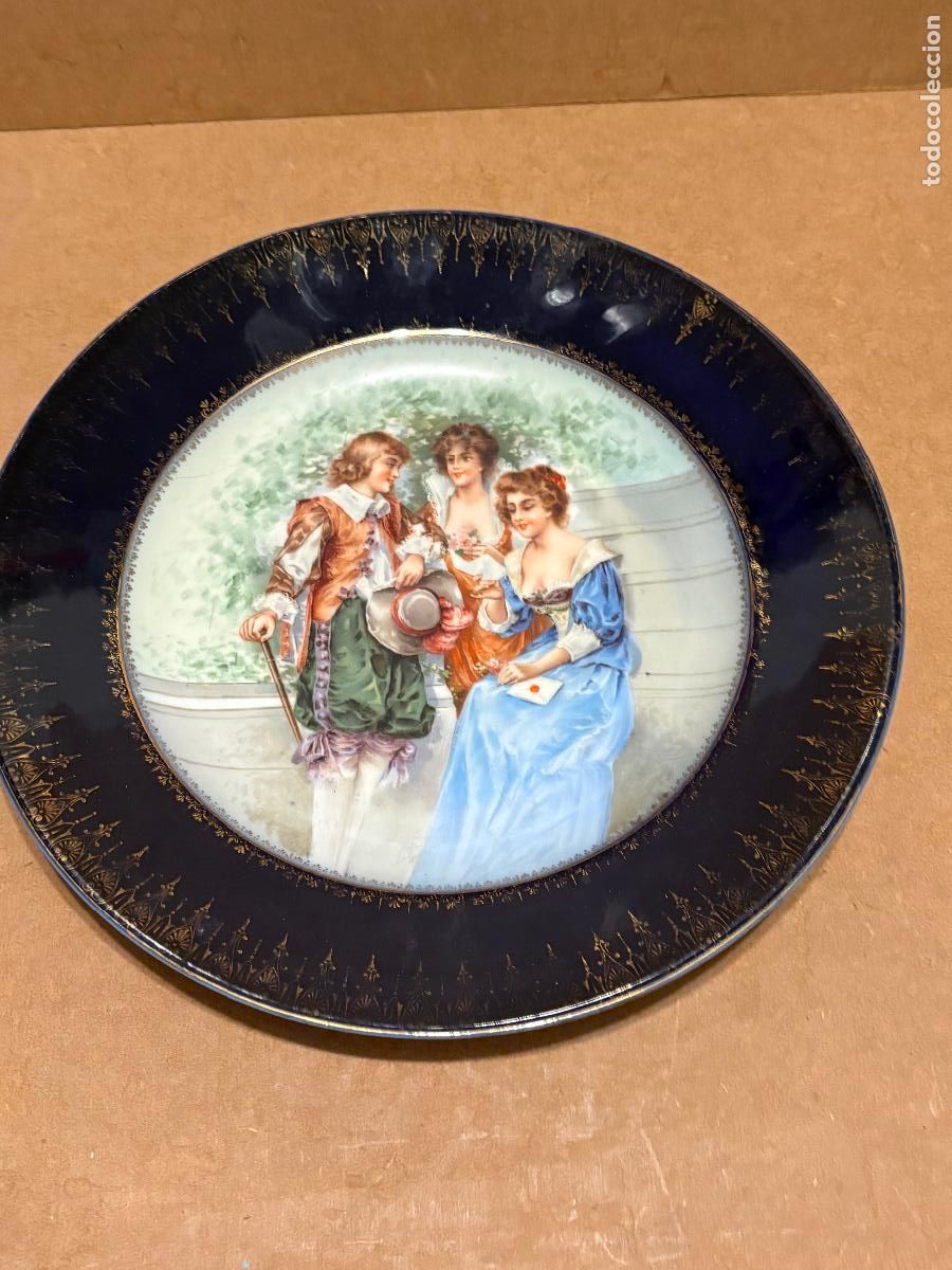 Antig&uuml;edades: Plato de porcelana de Limoges