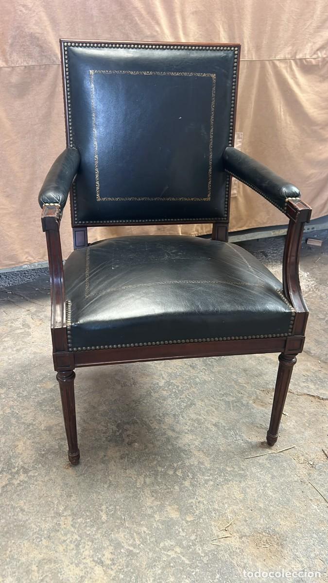 Antig&uuml;edades: SILLON ANTIGUO DE DESPACHO DE 97 CMS. DE ALTO Y 60 CMS. ANCHO X 55 CMS. DE FONDO ESTA BIEN CUIDADO