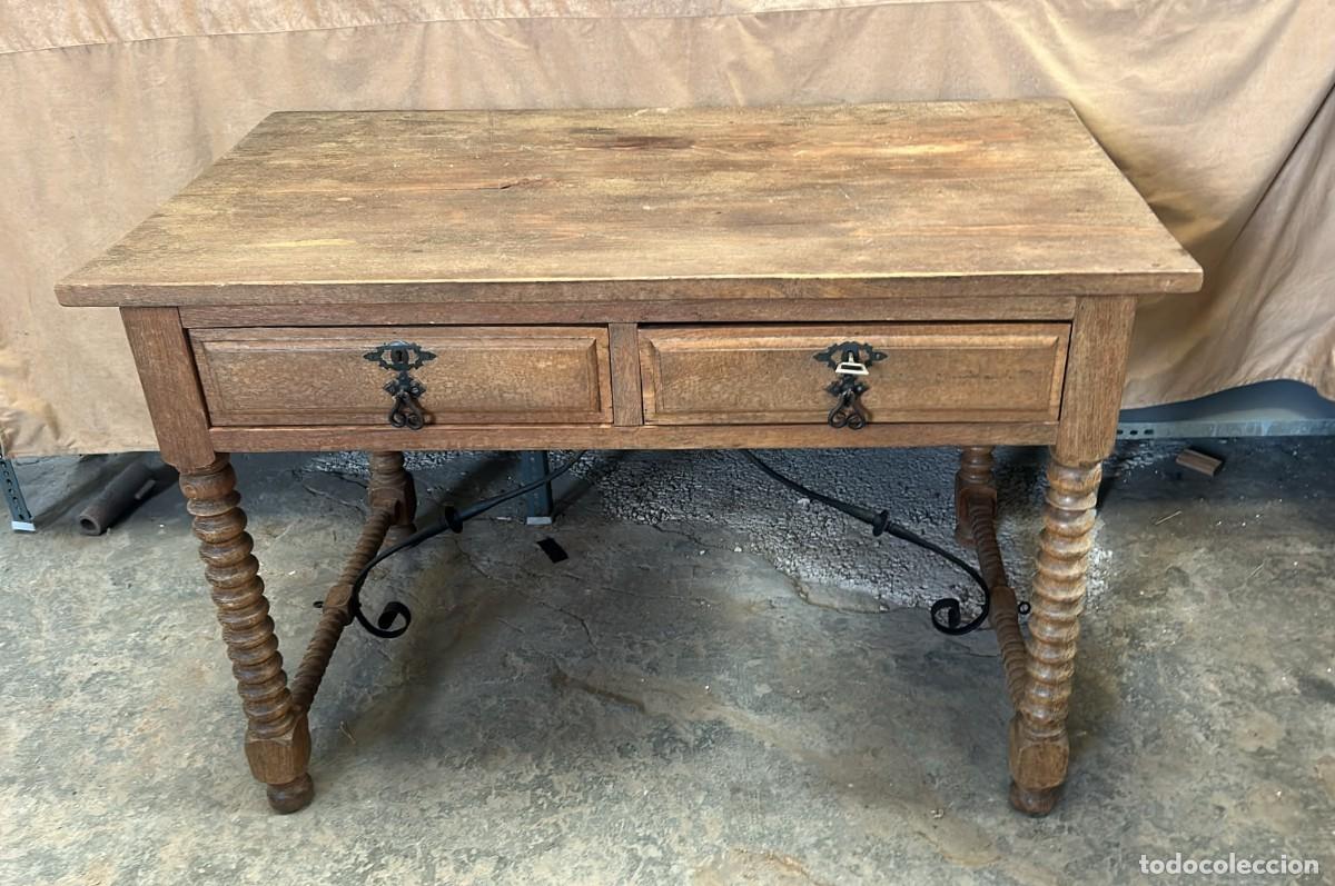 Antig&uuml;edades: MESA CASTELLANA EN ROBLE ANTIGUA CON PATAS DE LENTEJAS 70 CMS. DE ALTO Y 115 X 78 CMS. DE FONDO