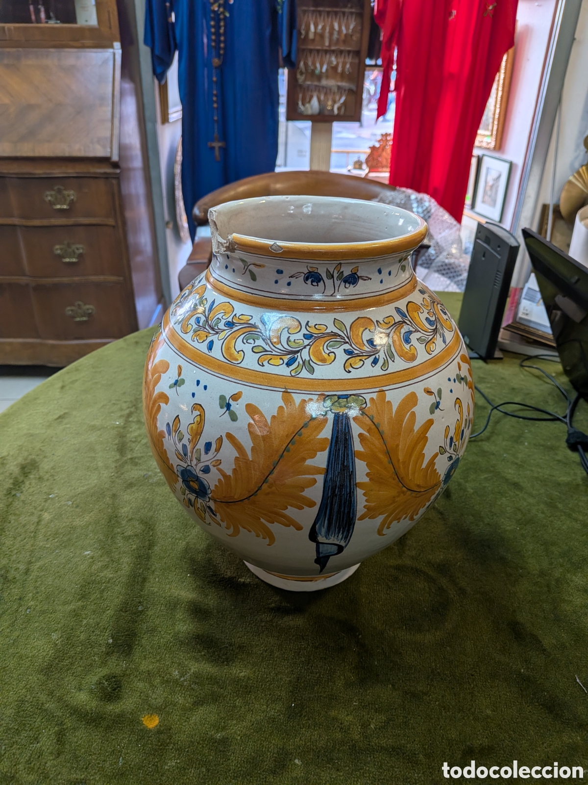 Antig&uuml;edades: Jarron ceramica Talavera de la Reina. REF-4356
