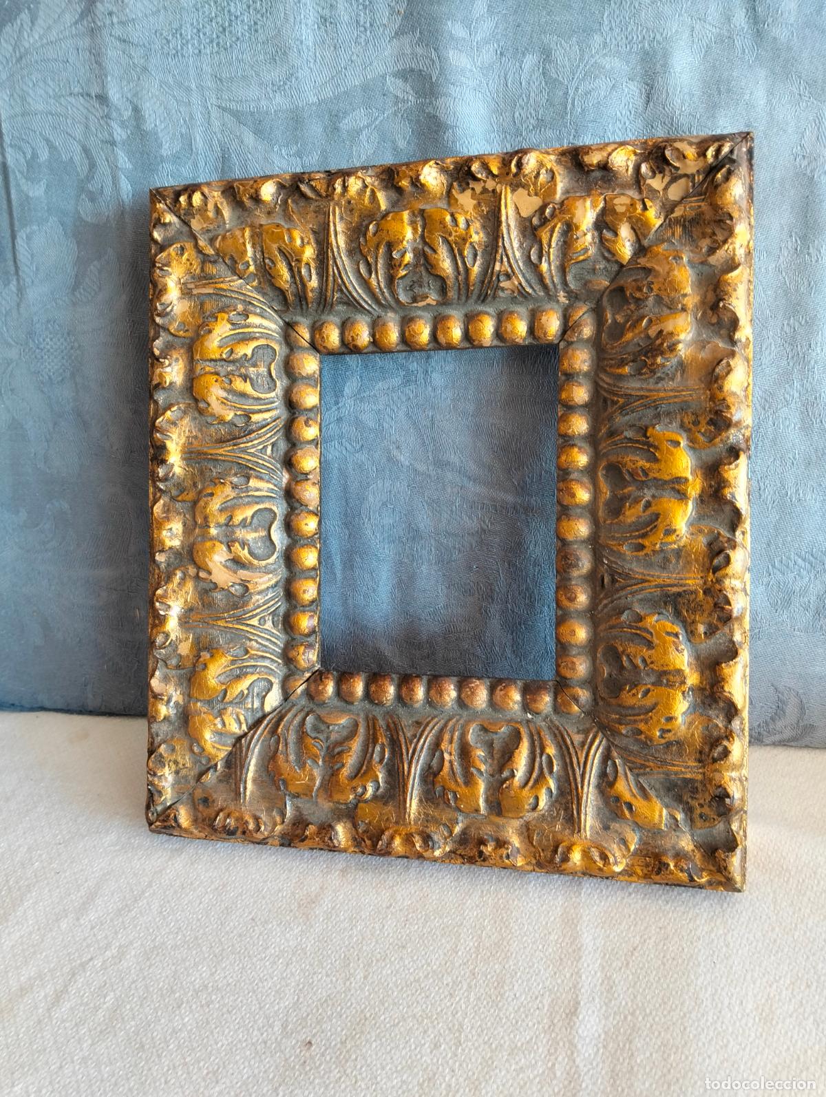 Antiques: Marco cuadro antiguo de madera con policrom&iacute;a en pan de oro y moldura finales S.XIX