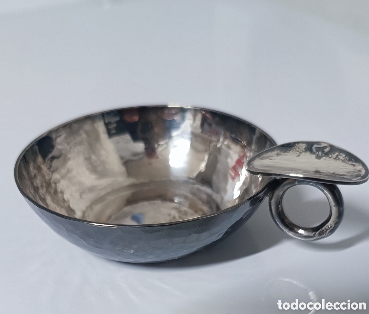 Antiquit&auml;ten: Piezas plata de ley martel&eacute;. Jean Despr&eacute;s