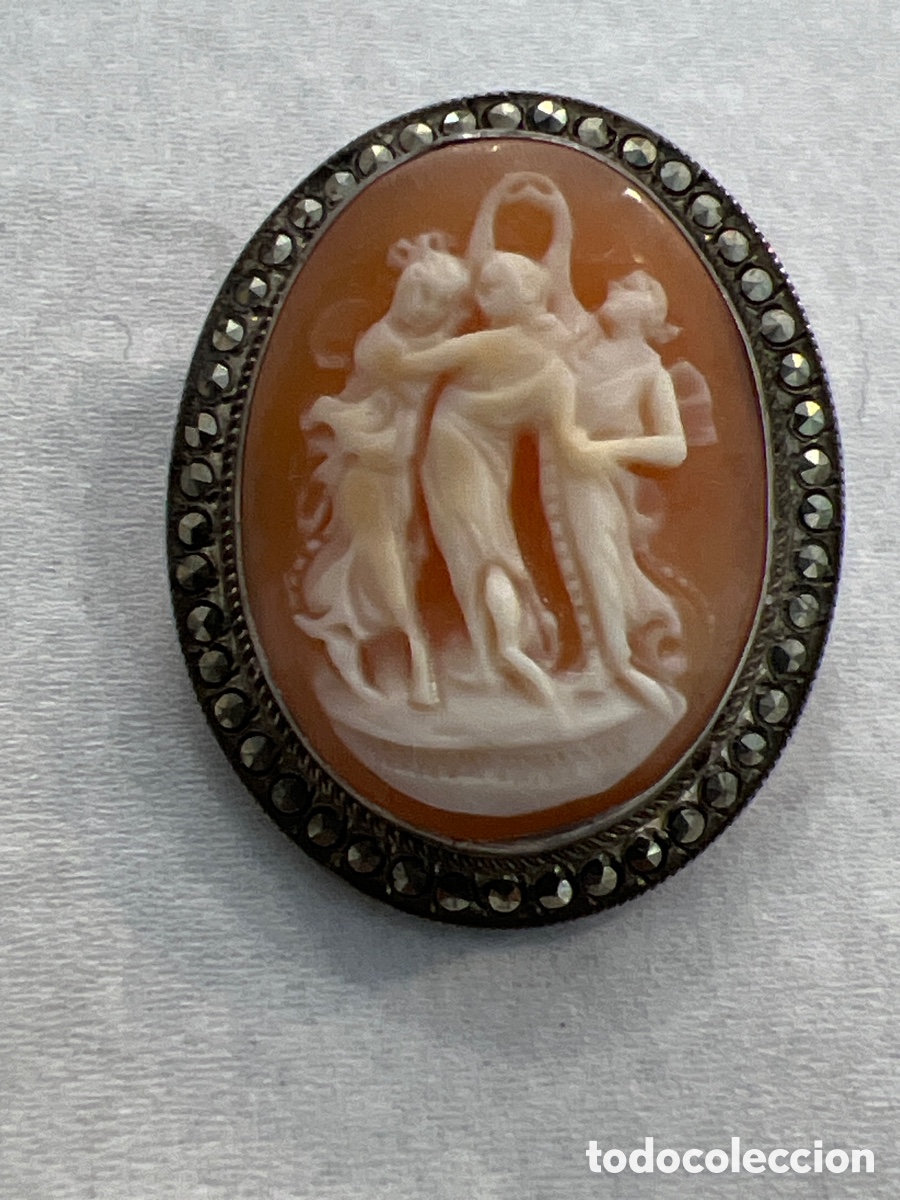 Antig&uuml;edades: ANTIGUO BROCHE CAMAFEO &ldquo; LAS TRES GRACIAS&rdquo;