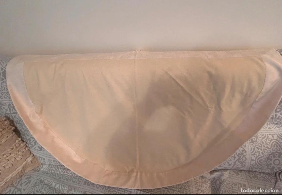 Antig&uuml;edades: Mantilla blanca de tufa Ans&oacute; - Foto 3
