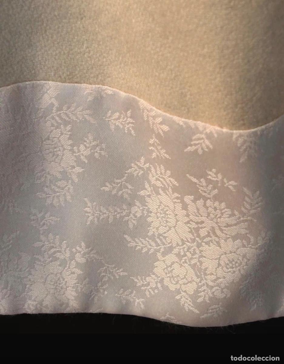 Antig&uuml;edades: Mantilla blanca de tufa Ans&oacute; - Foto 4