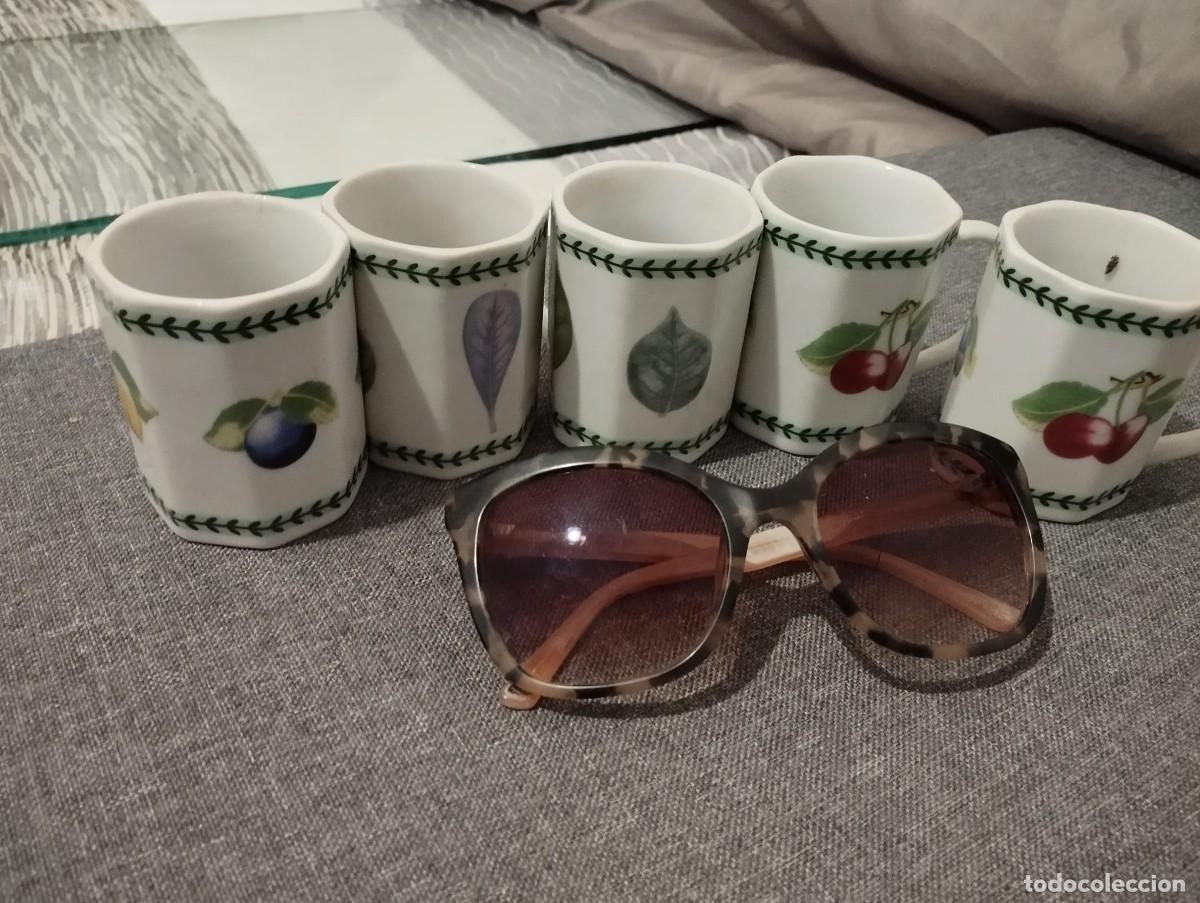 Antig&uuml;edades: juego de tacitas para cafe solo o te