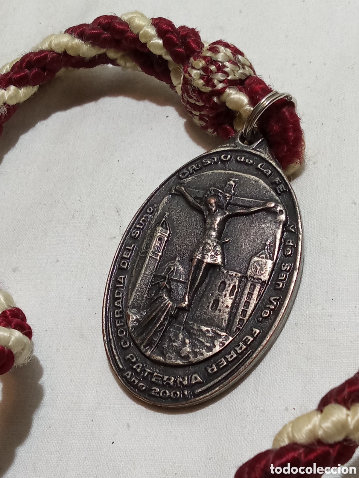 Antiquit&eacute;s: BONITO MEDALL&Oacute;N CRISTO DE LA FE