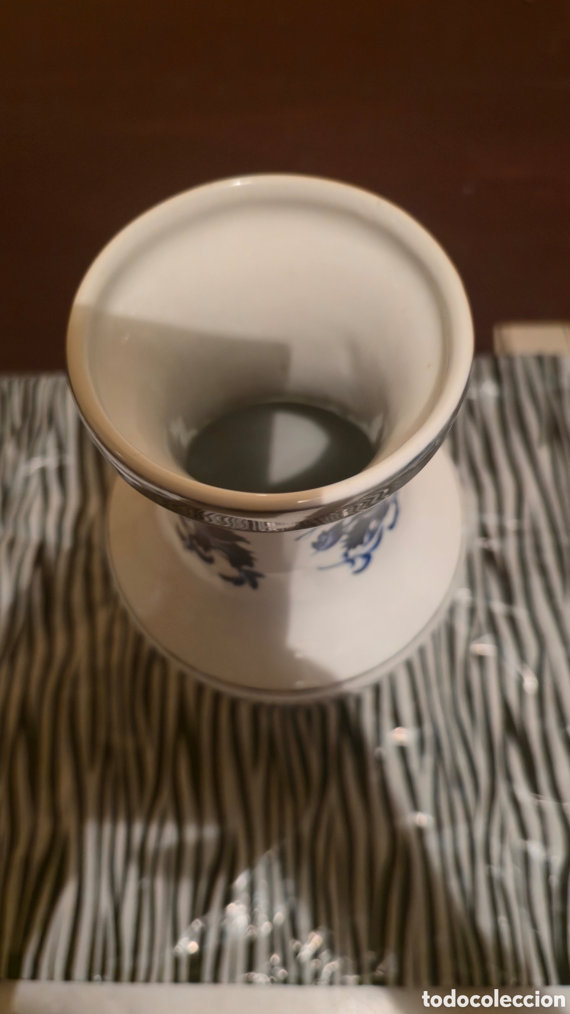 Antig&uuml;edades: Jarron chino azul y blanco - Foto 3