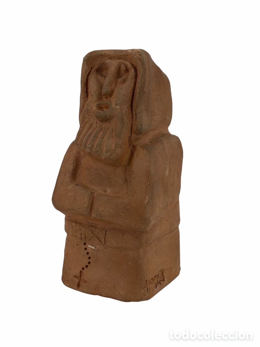 Antiques: Figura de Monje Artesanal de Terracota