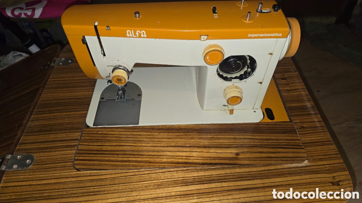 Antig&uuml;edades: Maquina de coser alfa superautomatica con mesa