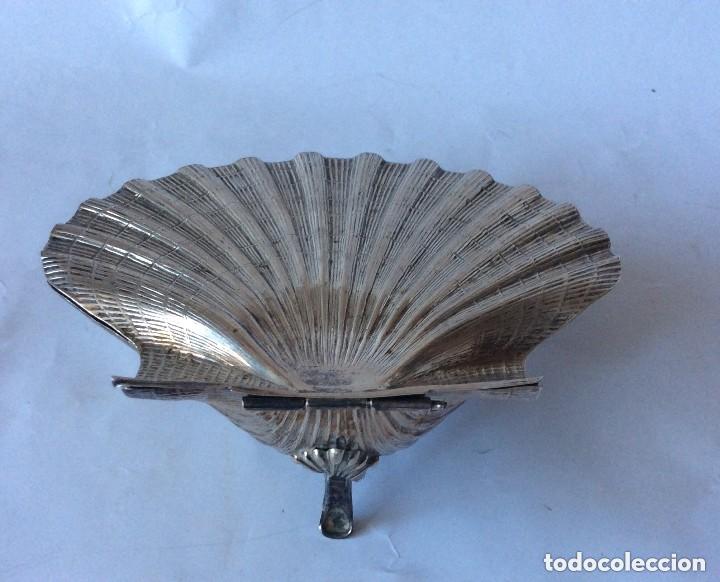 Antiques: Bonita Concha de Santiago en plata de ley contrastada