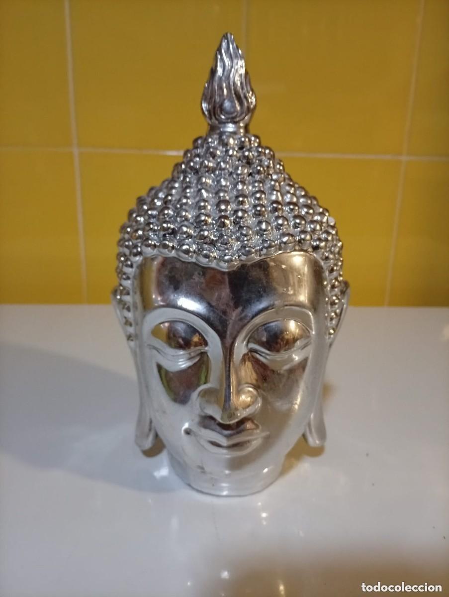 Antig&uuml;edades: figura de buda plateado