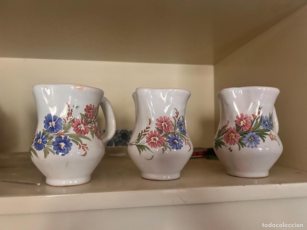 Antig&uuml;edades: 3 Jarras de ceramica firmadas de Lario Lorca Murcia pintada a mano