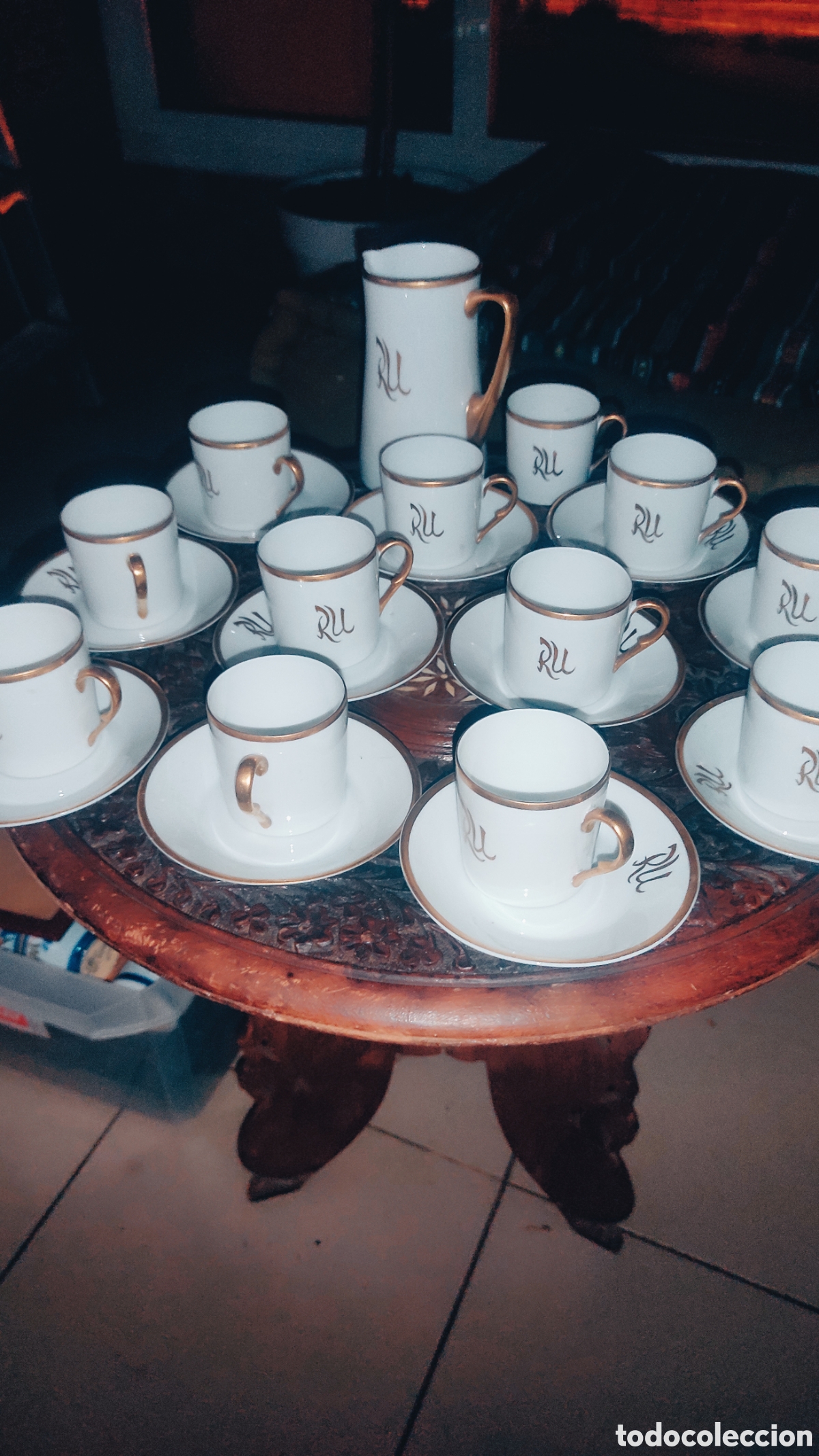 Antig&uuml;edades: Juego de cafe , con ribete de oro mate - Foto 3