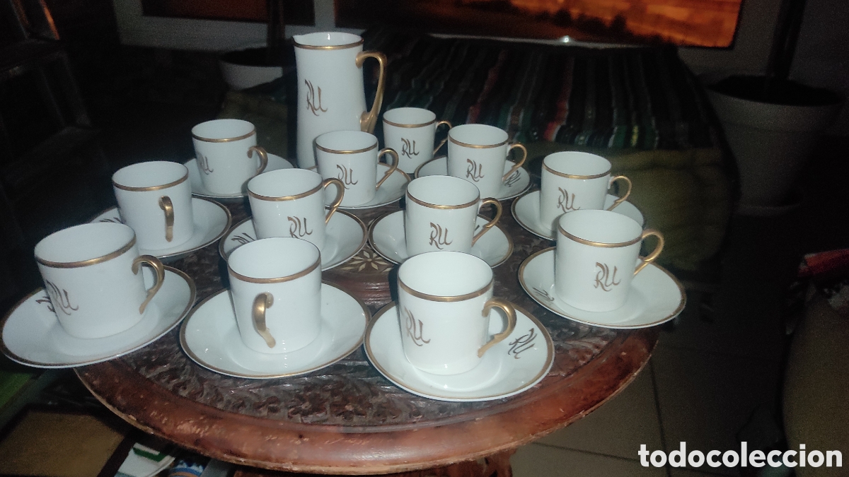 Antig&uuml;edades: Juego de cafe , con ribete de oro mate - Foto 5