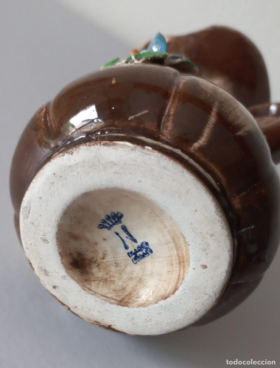 Antig&uuml;edades: DOS JARRONES FLOREROS CAPODIMONTE - Foto 11