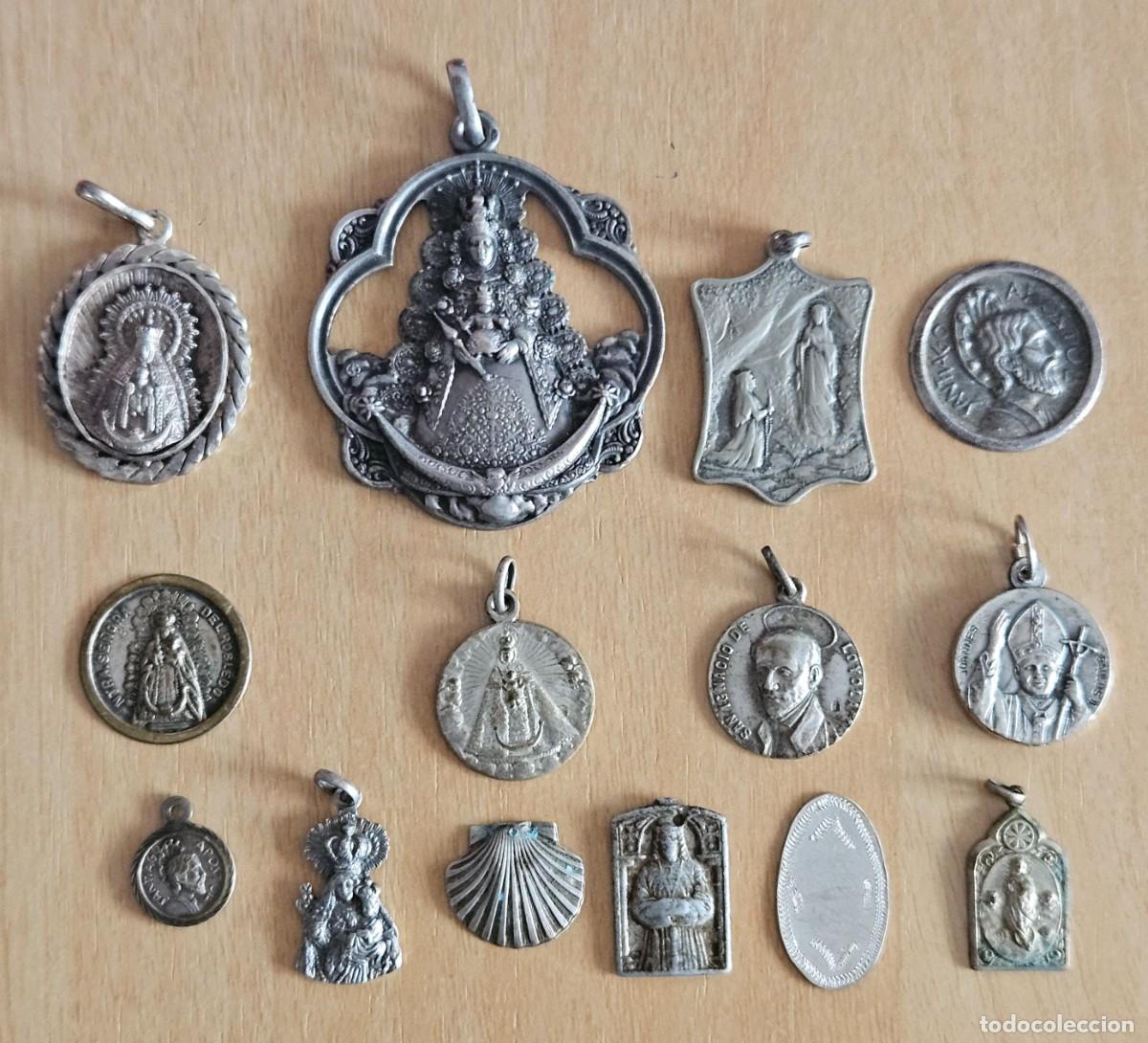 Antig&uuml;edades: LOTE RELIGIOSO - 14 PIEZAS EN METAL y algunas EN PLATA - (por definir) - Peso 61,50g. +-