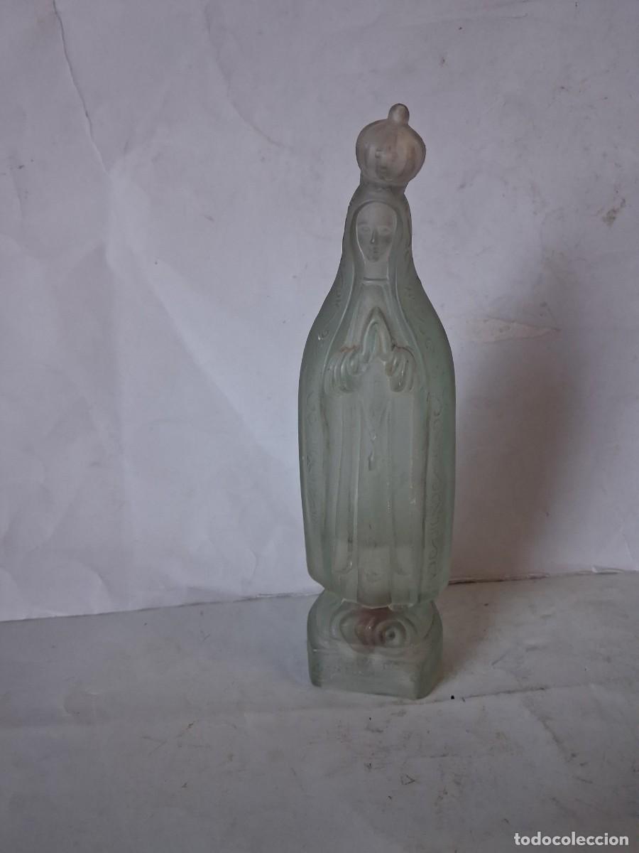 Antig&uuml;edades: Virgen de Fatima antigua figura-botella de vidrio esmerilado