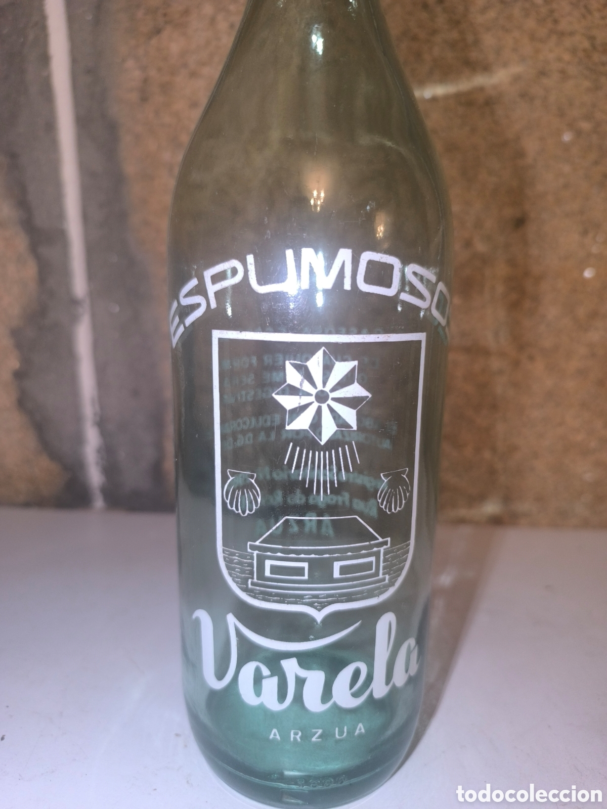 Antig&uuml;edades: Botella antigua de gaseosa