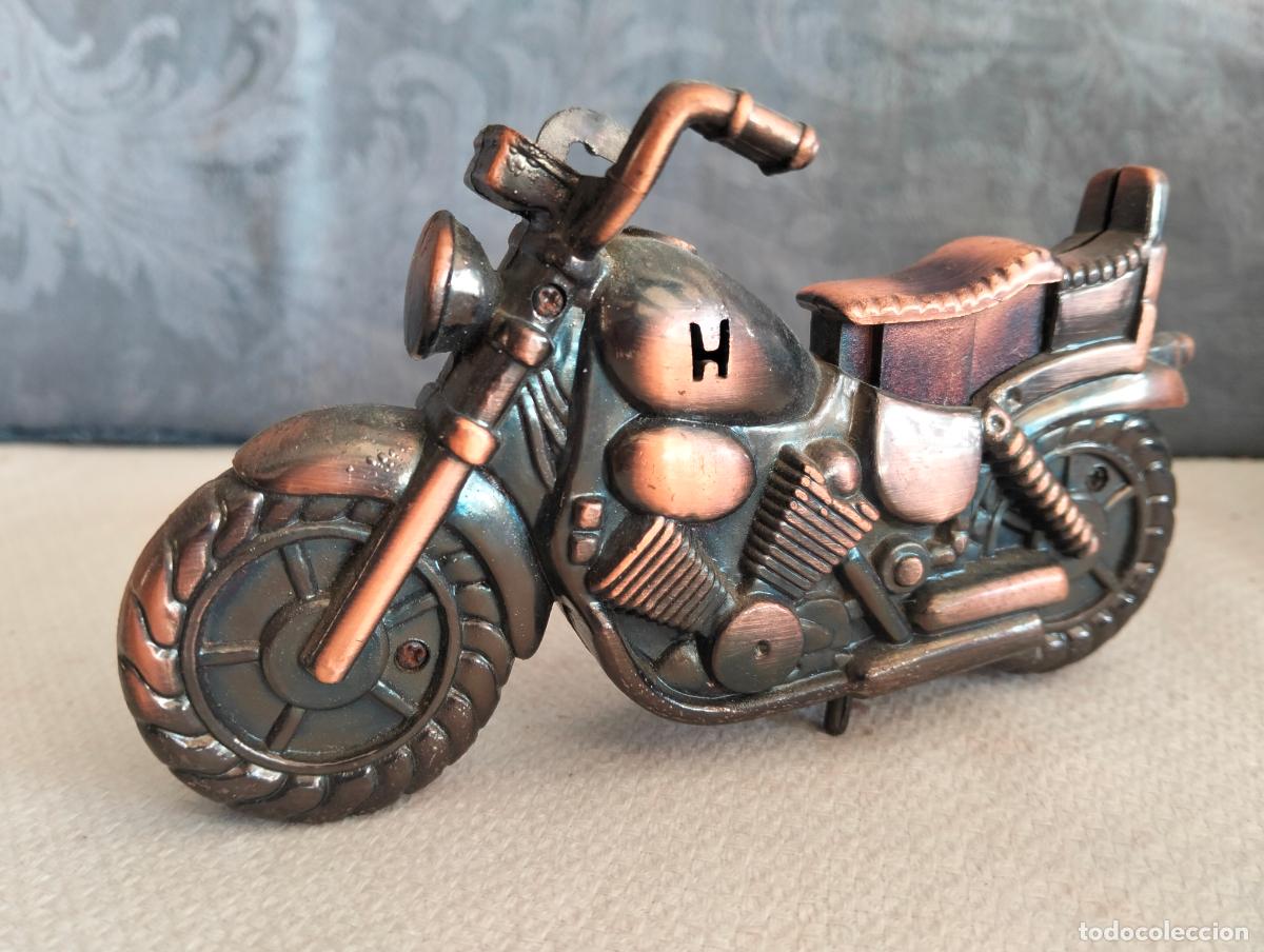 Antig&uuml;edades: Figura de moto motocicleta de metal color cobre tipo bronce de los a&ntilde;os 80-90