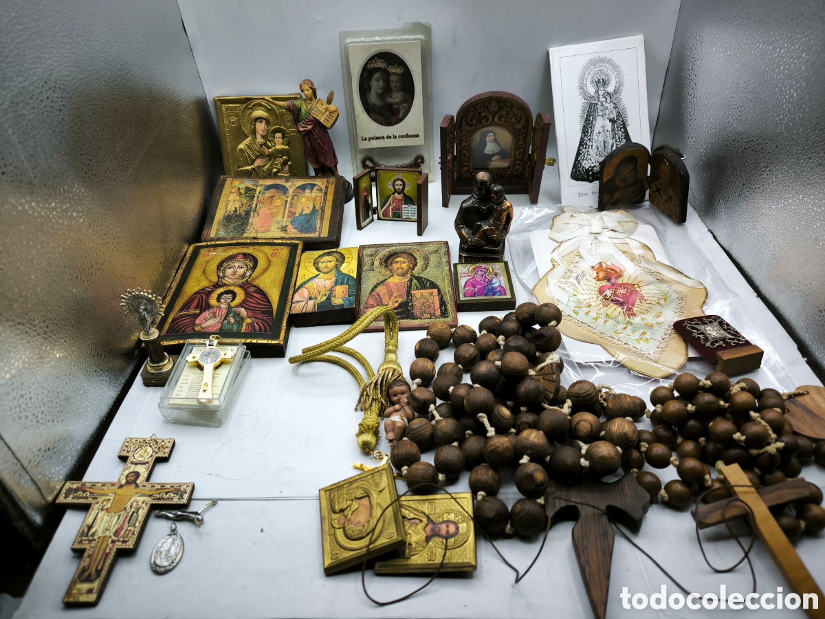 Antig&uuml;edades: + 50 Art&iacute;culos religiosos: tablas, crucifijos, etc