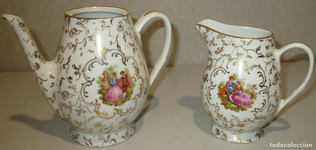 Antig&uuml;edades: juego 2 peque&ntilde;as jarras porcelana G.P. LIMOGES