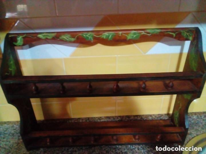 Antig&uuml;edades: BONITA ESTANTERIA DE MADERA - Foto 9