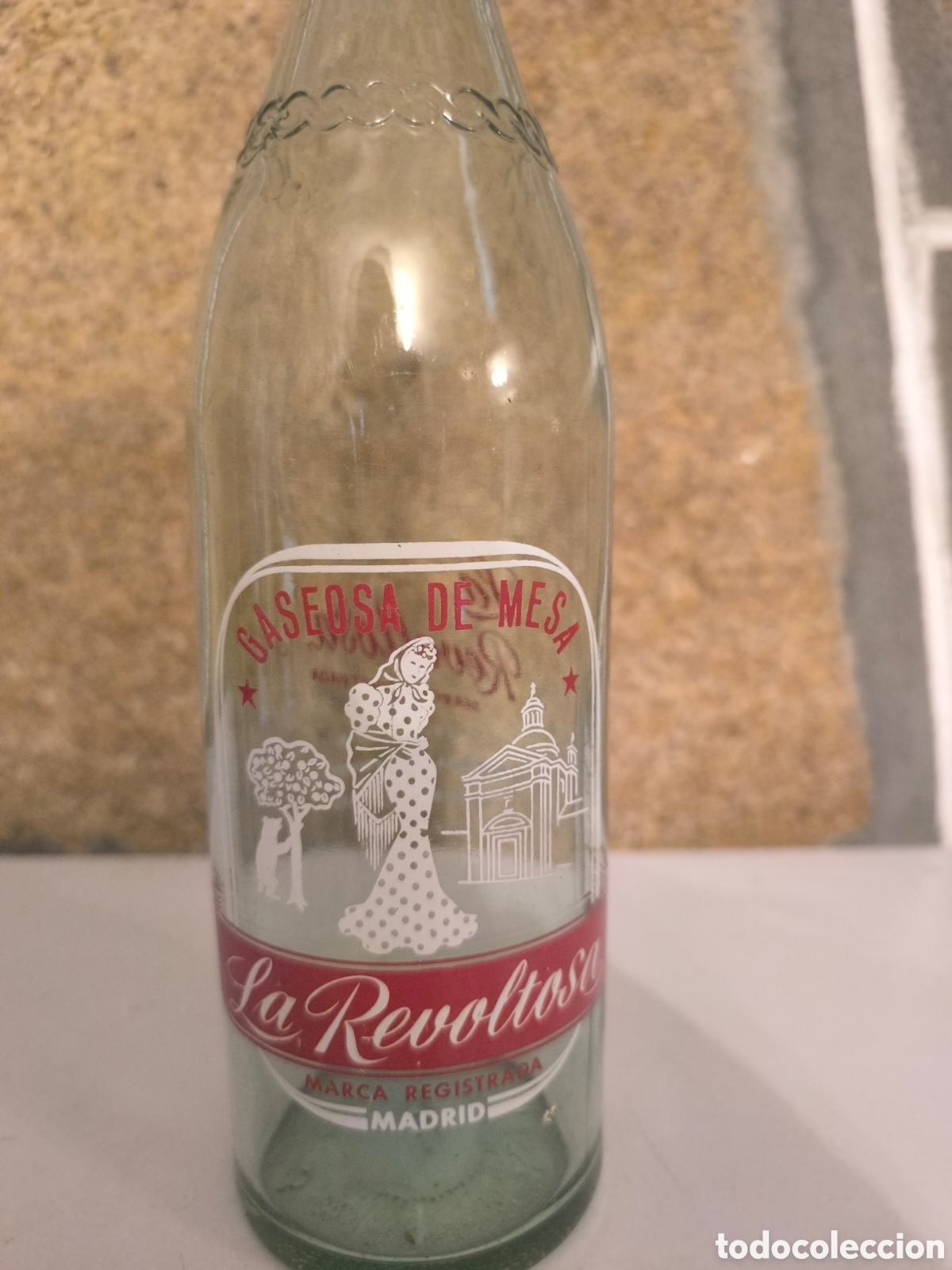 Antig&uuml;edades: Botella antigua de gaseosa