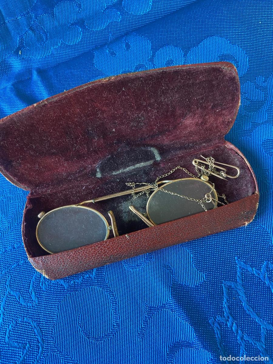 Antig&uuml;edades: ANTIGUOS IMPERTINENTES. GAFAS