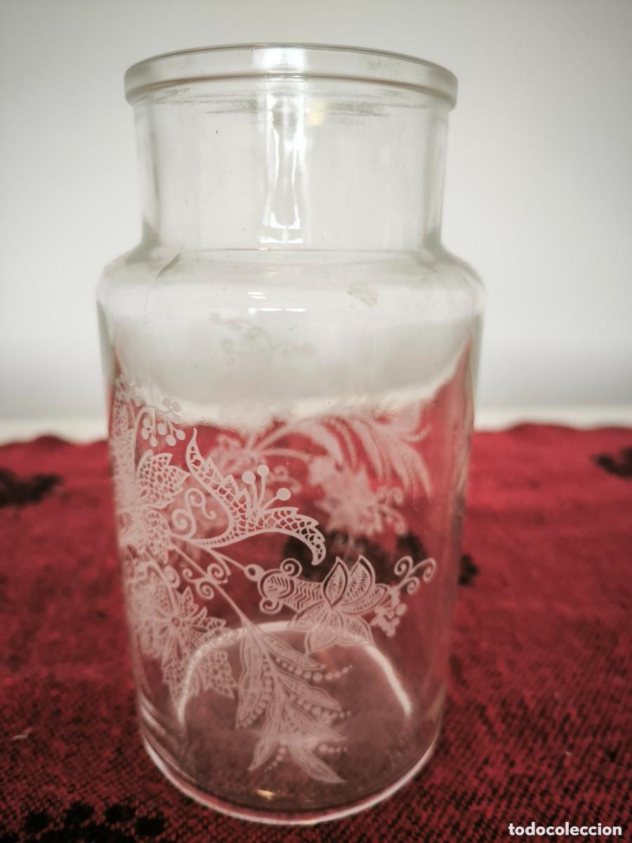 Antig&uuml;edades: Precioso Tarro De Cristal Antiguo Con Decoraci&oacute;n Floral Grabada Al &Aacute;cido