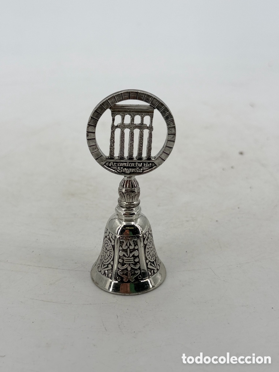 Antig&uuml;edades: Antigua Campana Plateada - Foto 2
