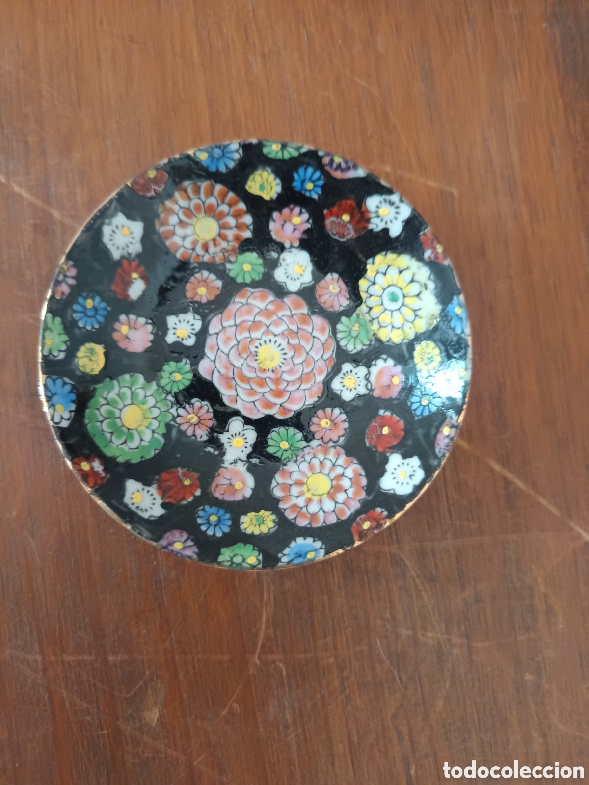 Antig&uuml;edades: Precioso plato de porcelana china pintado a mano familia negra