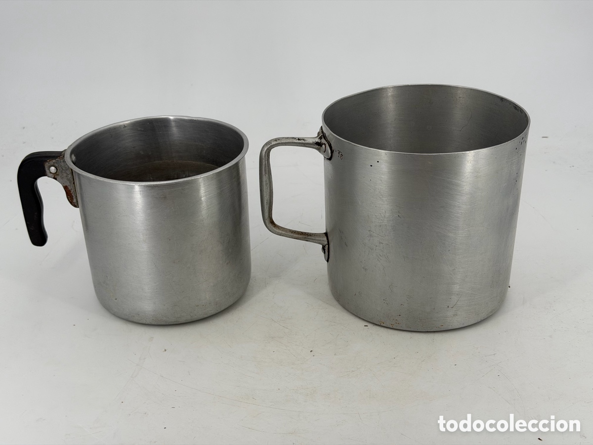 Antig&uuml;edades: Pareja de Cacerolas de Acero - Foto 3