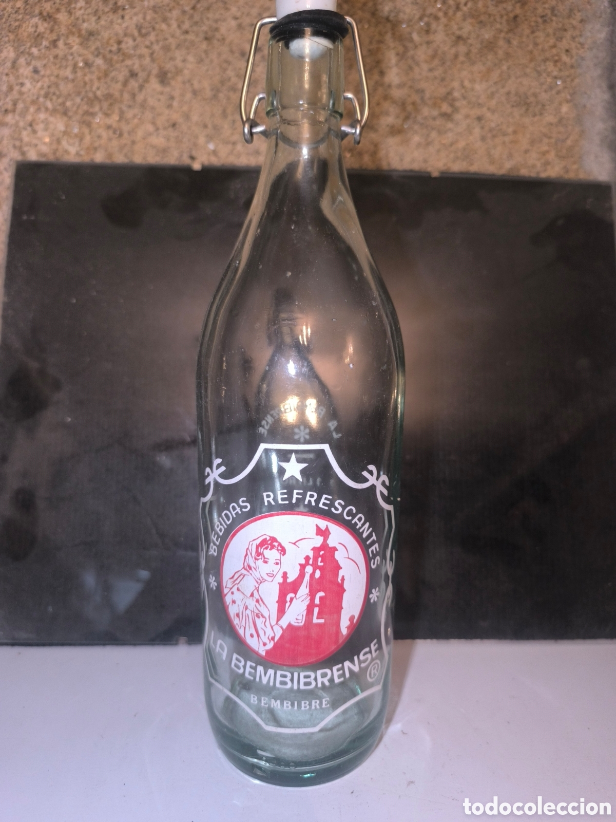 Antig&uuml;edades: Botella antigua de gaseosa