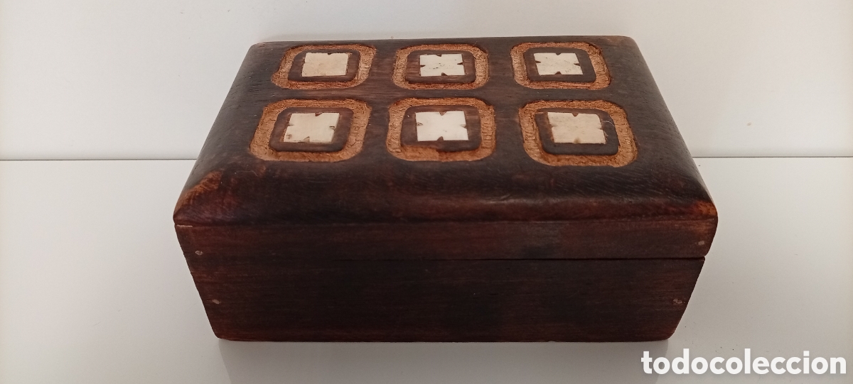 Antig&uuml;edades: .CAJA DE MADERA TALLADA ARTESANAL - Foto 2