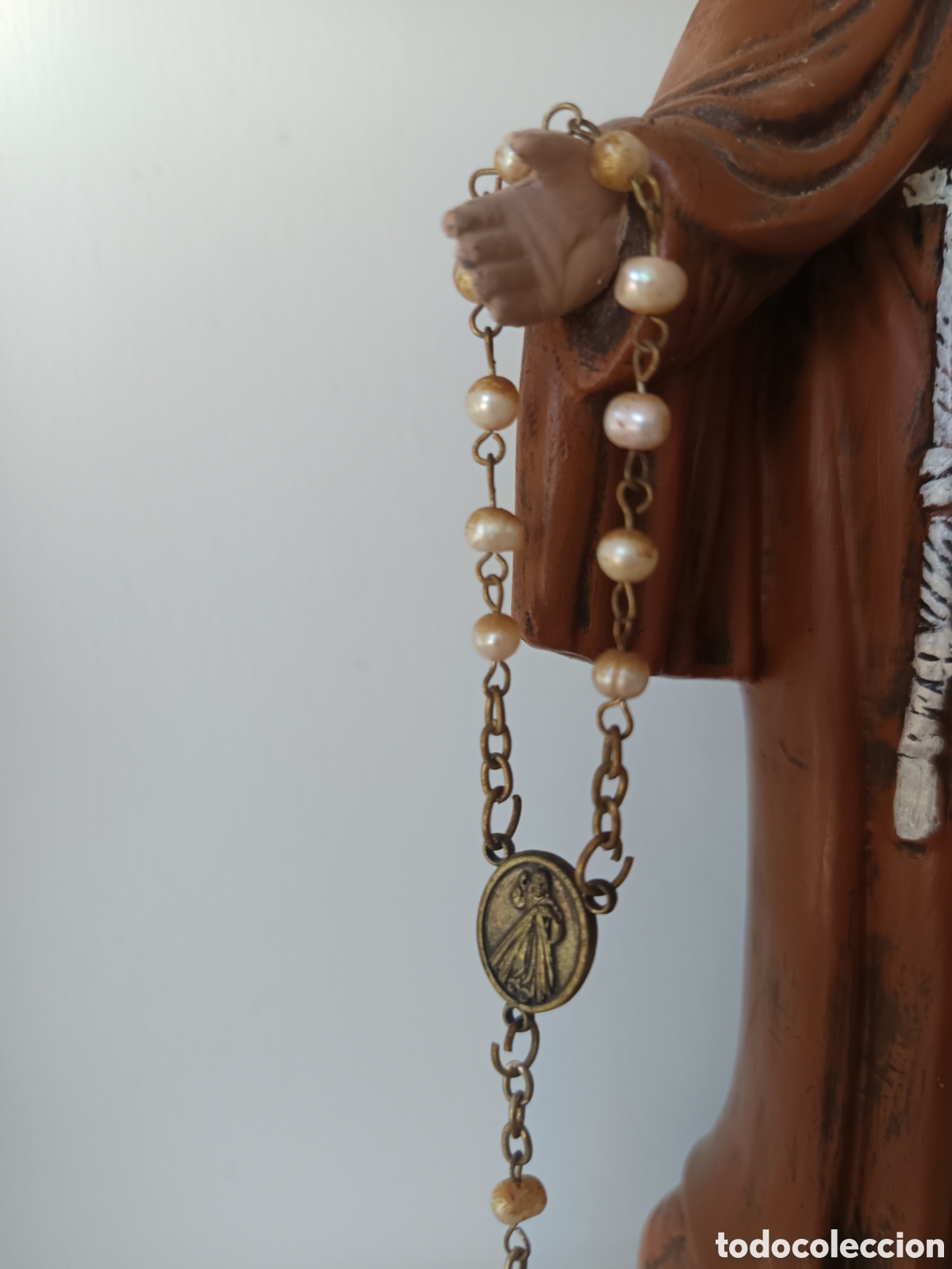 Antig&uuml;edades: Rosario de perlas para imagen religiosa