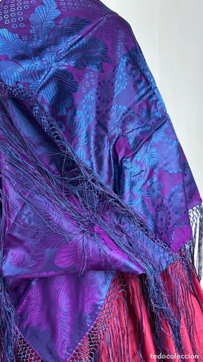 Antig&uuml;edades: Pa&ntilde;uelo adamascado azul y morado - Foto 7